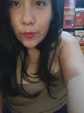 Snapshot of Kalani_Engel chatting on 01-16-26, 04:16 Kalani Engel online show from 01-16-26, 04:16