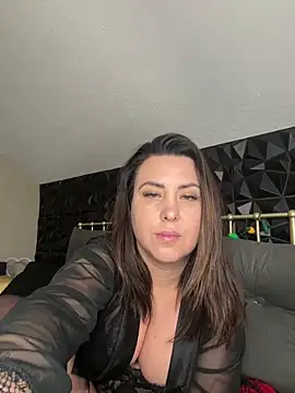 FeliciaHardy  online show from 12-18-24, 06:43