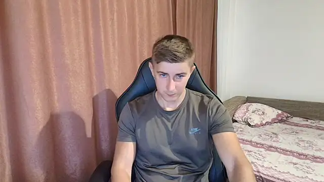 Todhorny9873 online show from 02-18-25, 07:21