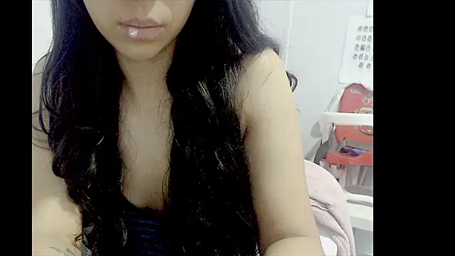 lizztaylor535 online show from 03-03-25, 03:42