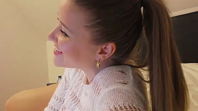 Neonstar online show from 03-15-25, 11:29