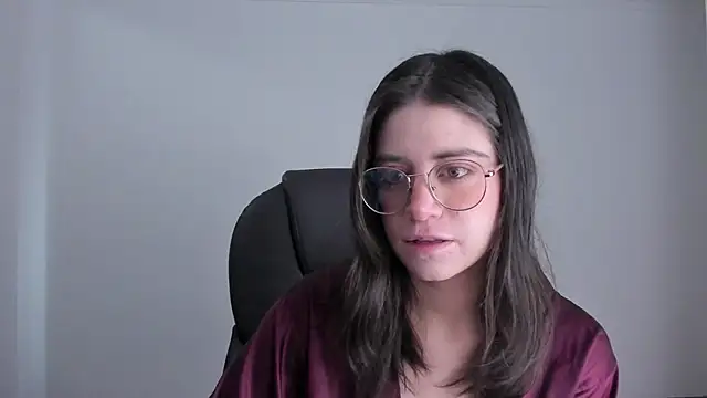 HazelKush online show from 10-18-25, 01:34