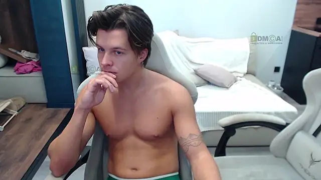 Sunny-Girl1 online show from 10-17-25, 08:06