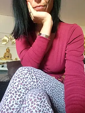 misscectito13 online show from 11-13-25, 12:15