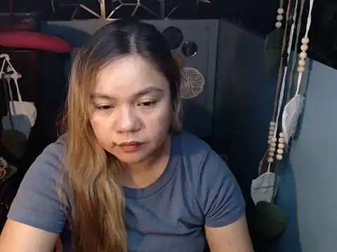 ambersmile online show from 10-20-25, 08:20