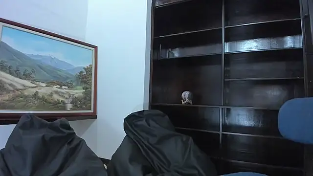 Snapshot of mia_collins_x chatting on 02-16-25, 04:42 mia collins x online show from 02-16-25, 04:42