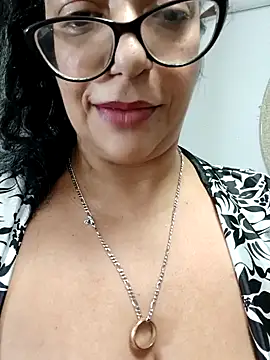 Snapshot of PichyPrettyPussy chatting on 12-11-24, 02:44 PichyPrettyPussy online show from 12-11-24, 02:44