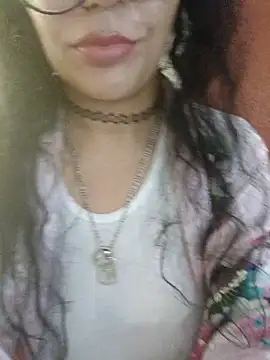 Snapshot of PichyPrettyPussy chatting on 01-01-25, 11:27 PichyPrettyPussy online show from 01-01-25, 11:27