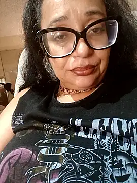 Snapshot of PichyPrettyPussy chatting on 10-03-25, 07:00 PichyPrettyPussy online show from 10-03-25, 07:00