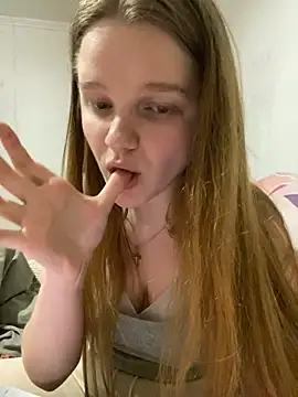 -MimmiLissa- online show from 12-10-24, 09:43