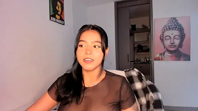 Snapshot of Naiara_sex chatting on 01-24-25, 11:48 Naiara sex online show from 01-24-25, 11:48