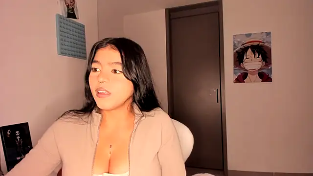 Snapshot of Naiara_sex chatting on 02-13-25, 04:11 Naiara sex online show from 02-13-25, 04:11