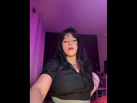 Snapshot of Naiara_sex chatting on 11-10-25, 05:39 Naiara sex online show from 11-10-25, 05:39