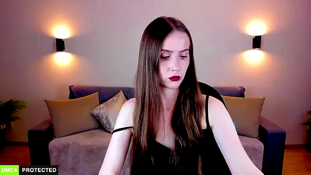 Snapshot of TheWoman__ chatting on 02-17-26, 07:09 TheWoman online show from 02-17-26, 07:09