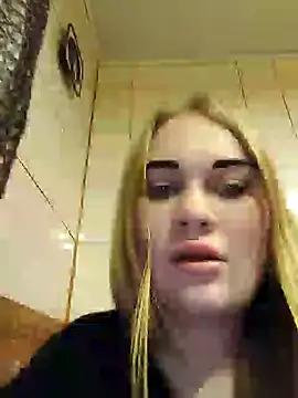 Snapshot of Amy_Kissy chatting on 01-22-25, 07:13 Amy Kissy online show from 01-22-25, 07:13