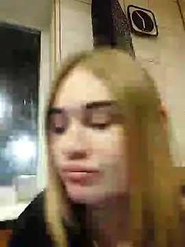 Snapshot of Amy_Kissy chatting on 02-15-25, 10:21 Amy Kissy online show from 02-15-25, 10:21