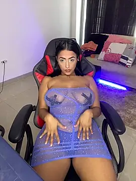 Shantal Lovee online show from 01-13-25, 03:58