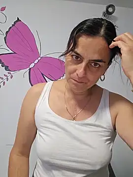 IsabelleCraft online show from 11-10-25, 11:42