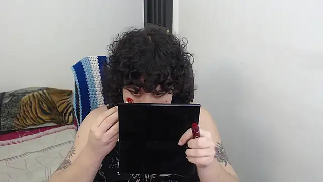 Smoke trip Alicia online show from 02-11-26, 07:19