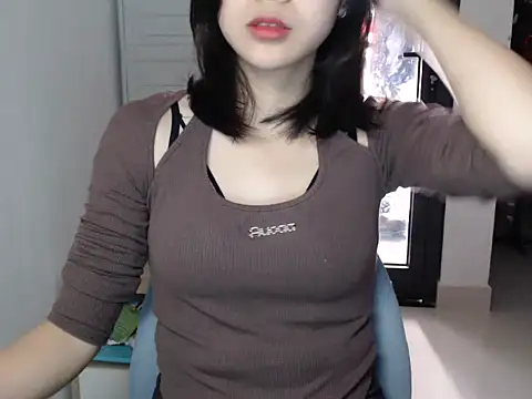 Snapshot of Bigg_Pussyy_Catt chatting on 12-28-24, 03:58 Bigg Pussyy Catt online show from 12-28-24, 03:58