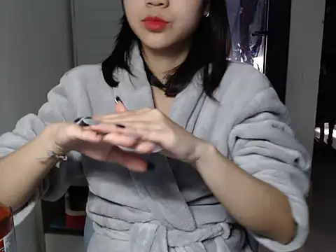 Snapshot of Bigg_Pussyy_Catt chatting on 12-30-24, 02:42 Bigg Pussyy Catt online show from 12-30-24, 02:42