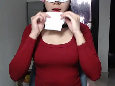 Snapshot of Bigg_Pussyy_Catt chatting on 01-15-25, 07:15 Bigg Pussyy Catt online show from 01-15-25, 07:15