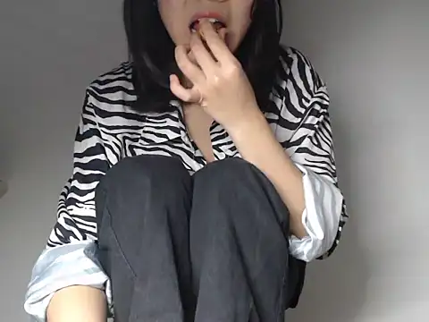 Snapshot of Bigg_Pussyy_Catt chatting on 01-23-25, 08:57 Bigg Pussyy Catt online show from 01-23-25, 08:57