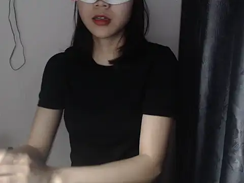 Snapshot of Bigg_Pussyy_Catt chatting on 03-13-25, 07:53 Bigg Pussyy Catt online show from 03-13-25, 07:53