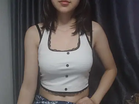 Snapshot of Bigg_Pussyy_Catt chatting on 03-14-25, 08:42 Bigg Pussyy Catt online show from 03-14-25, 08:42