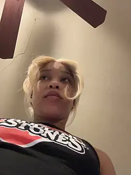 nikkiibabby online show from 02-17-25, 09:52