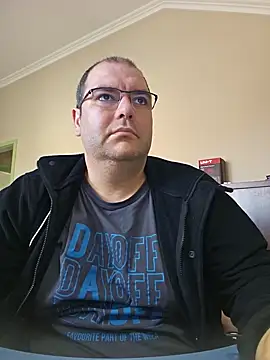 Andrew1900529 online show from 03-18-25, 10:03