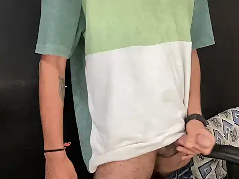 Snapshot of nielbhai88 chatting on 03-23-26, 08:51 nielbhai88 online show from 03-23-26, 08:51