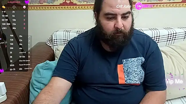 Snapshot of _Sinyor34 chatting on 12-17-24, 11:05 Sinyor34 online show from 12-17-24, 11:05