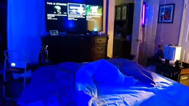 AerobicSleeve online show from 02-12-26, 07:42