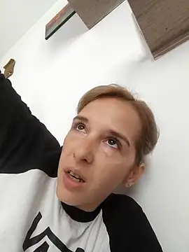 SexxyLety online show from 10-15-25, 07:30