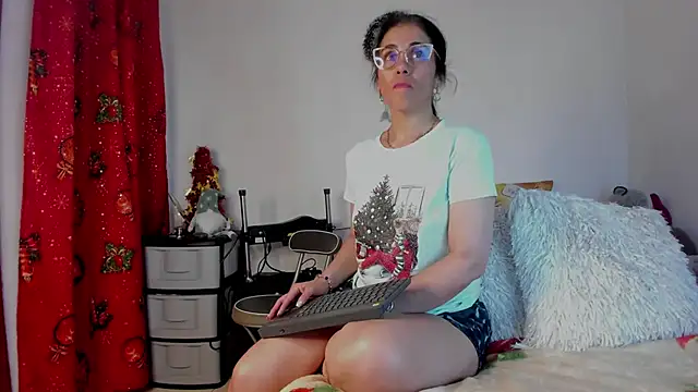 girasol walton online show from 12-26-24, 02:12