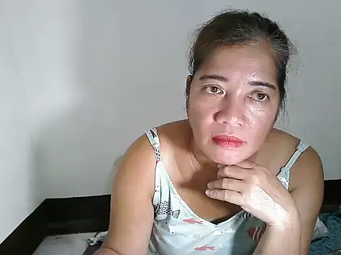 Snapshot of wethornypussy4u chatting on 01-19-25, 02:15 wethornypussy4u online show from 01-19-25, 02:15