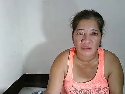 Snapshot of wethornypussy4u chatting on 01-22-25, 07:46 wethornypussy4u online show from 01-22-25, 07:46