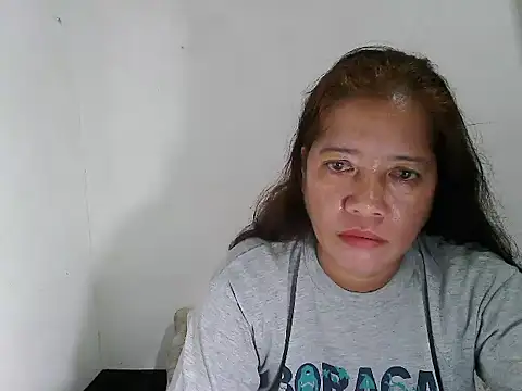 Snapshot of wethornypussy4u chatting on 02-21-25, 08:05 wethornypussy4u online show from 02-21-25, 08:05