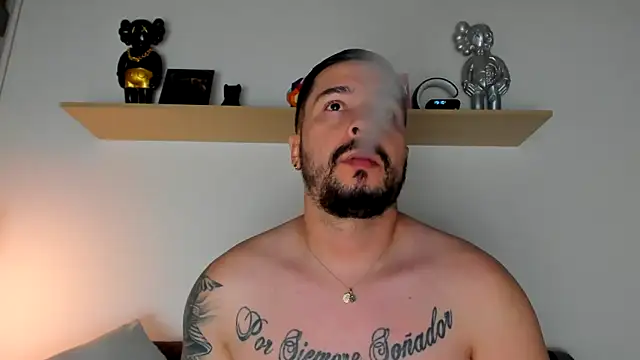 camilo restrepo21 online show from 01-17-25, 12:10