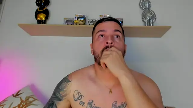 camilo restrepo21 online show from 10-20-25, 12:00