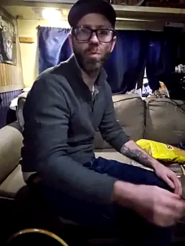 Snapshot of Cooking_Cristal chatting on 01-05-25, 09:14 Cooking Cristal online show from 01-05-25, 09:14