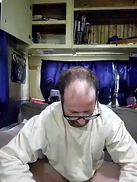 Snapshot of Cooking_Cristal chatting on 01-12-25, 03:14 Cooking Cristal online show from 01-12-25, 03:14