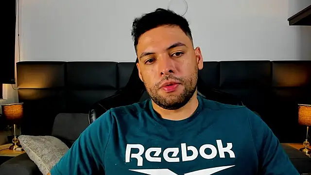 Snapshot of jerome_vcv chatting on 12-05-24, 06:32 jerome vcv online show from 12-05-24, 06:32