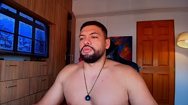 Snapshot of jerome_vcv chatting on 12-17-25, 04:35 jerome vcv online show from 12-17-25, 04:35