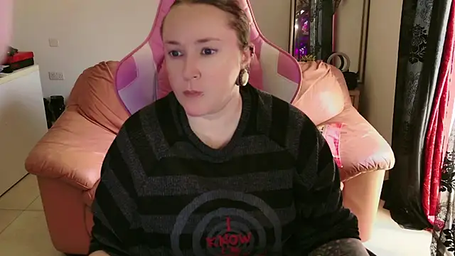 kisicaxx online show from 01-25-25, 11:34