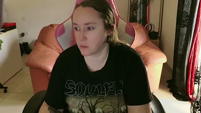 kisicaxx online show from 01-26-25, 11:28