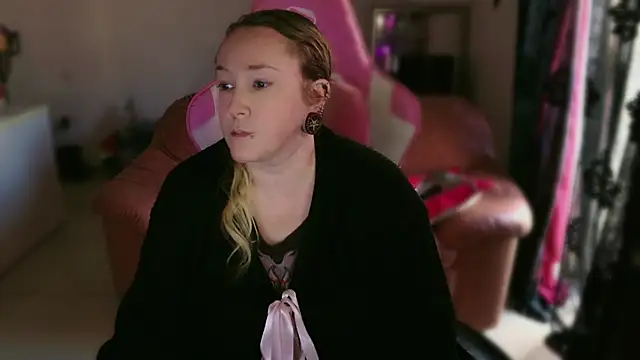 kisicaxx online show from 03-05-25, 02:56