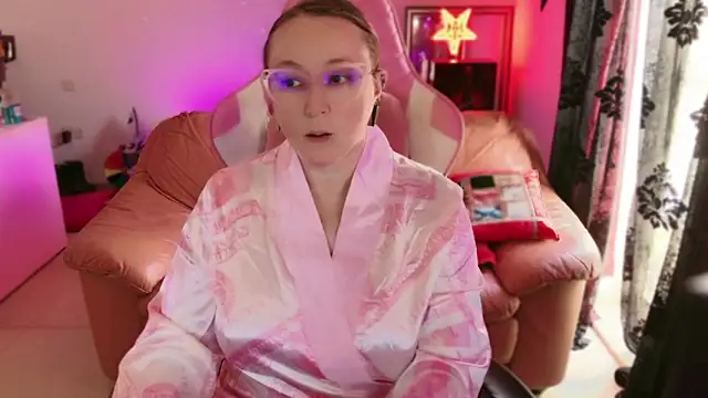 kisicaxx online show from 03-10-25, 12:48