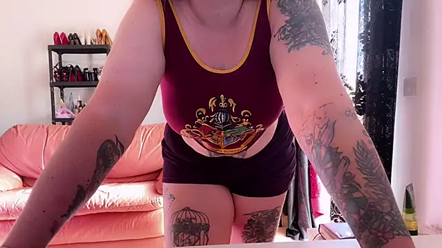 kisicaxx online show from 09-10-25, 06:46